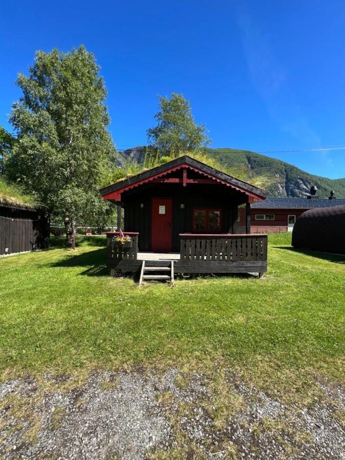 Vistdal Camping Myklebostad  المظهر الخارجي الصورة