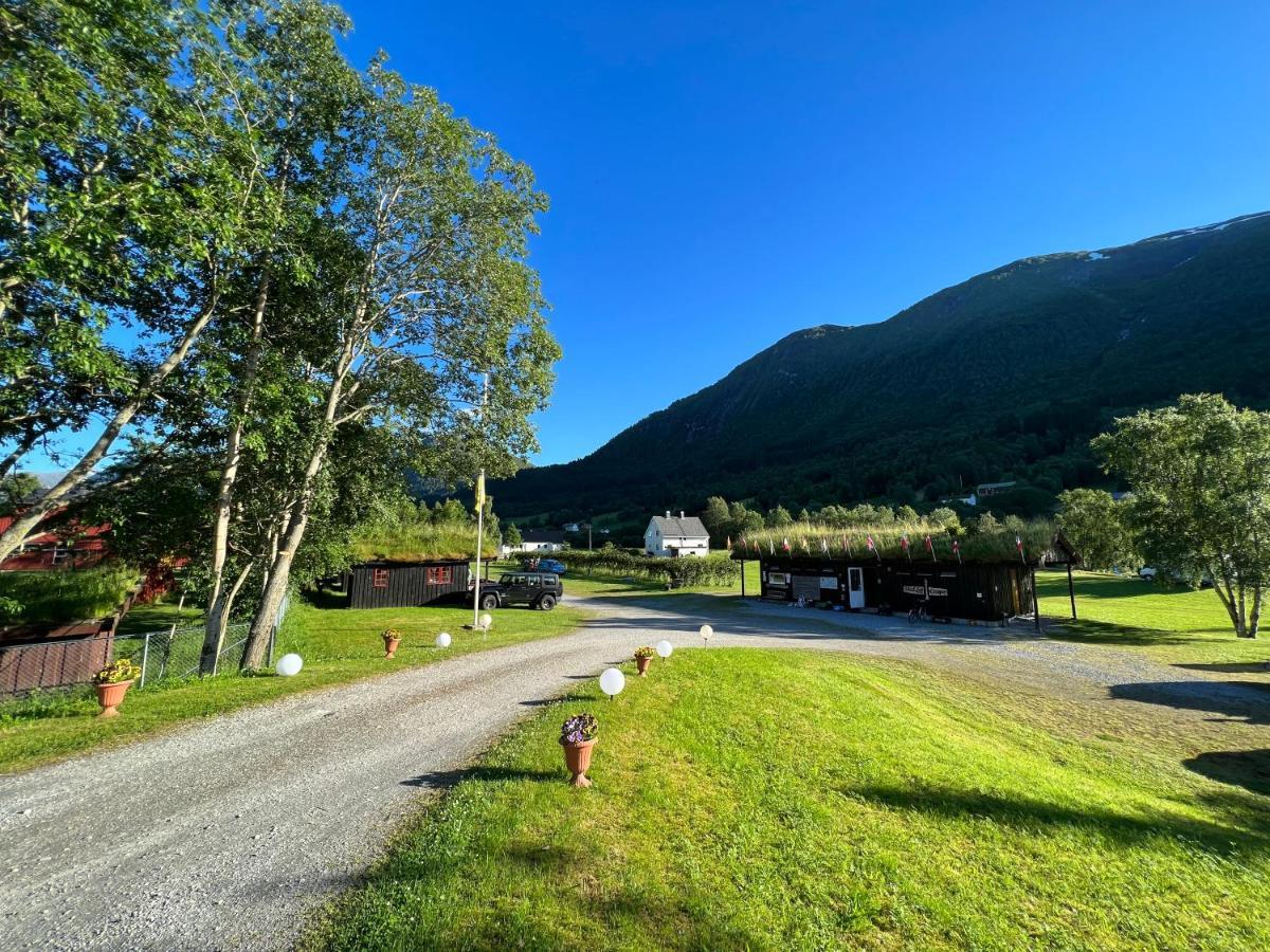 Vistdal Camping Myklebostad  المظهر الخارجي الصورة