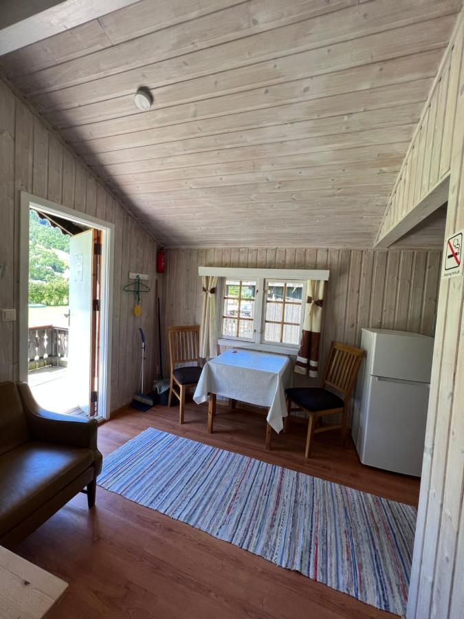 Vistdal Camping Myklebostad  المظهر الخارجي الصورة