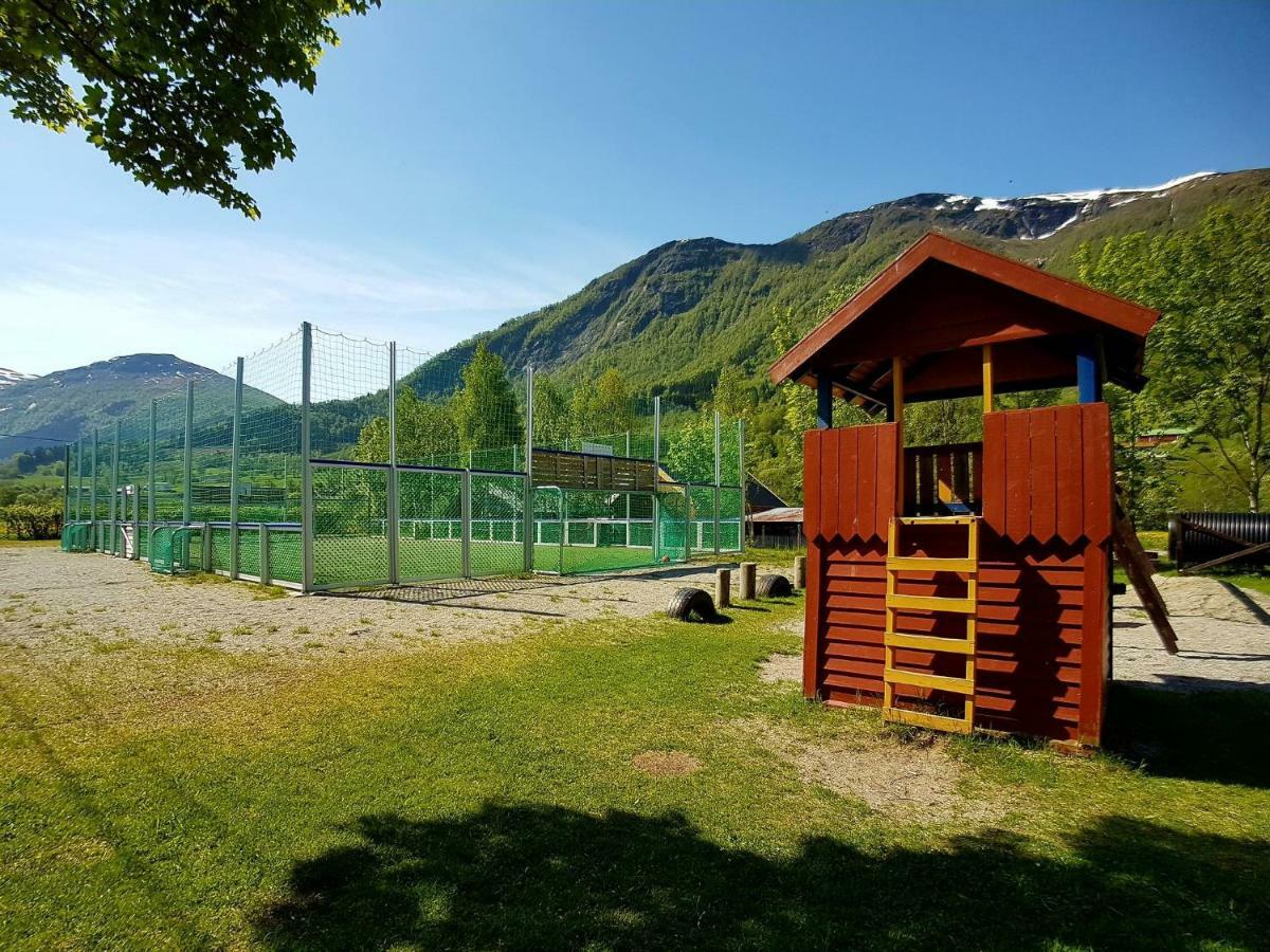 Vistdal Camping Myklebostad  المظهر الخارجي الصورة